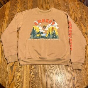 Women’s/Juniors Smokey Bear Tan Fleece Pullover (M)